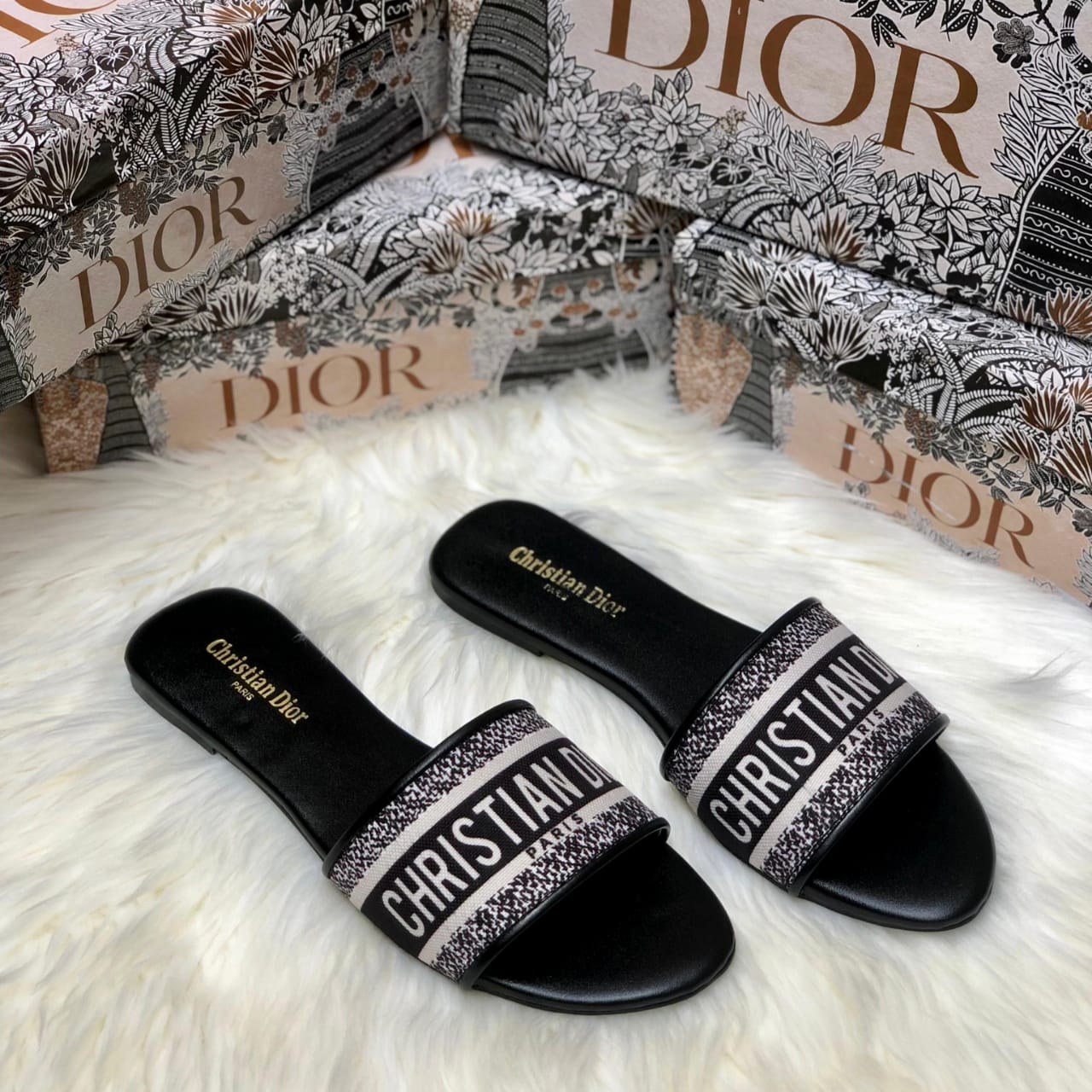 Christian Dior Slippers - Iconic Style, Ultimate Comfort