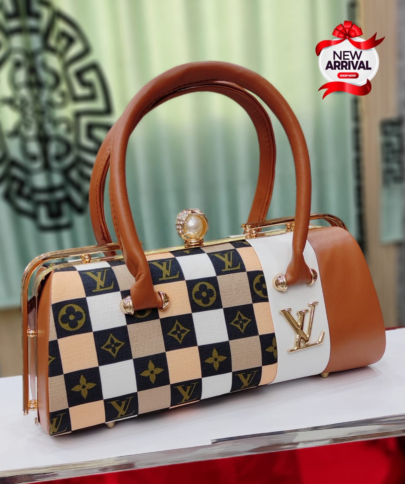 Louis Vuitton Unique Frame Bag for Girls 2024 | Elegant and Trendy