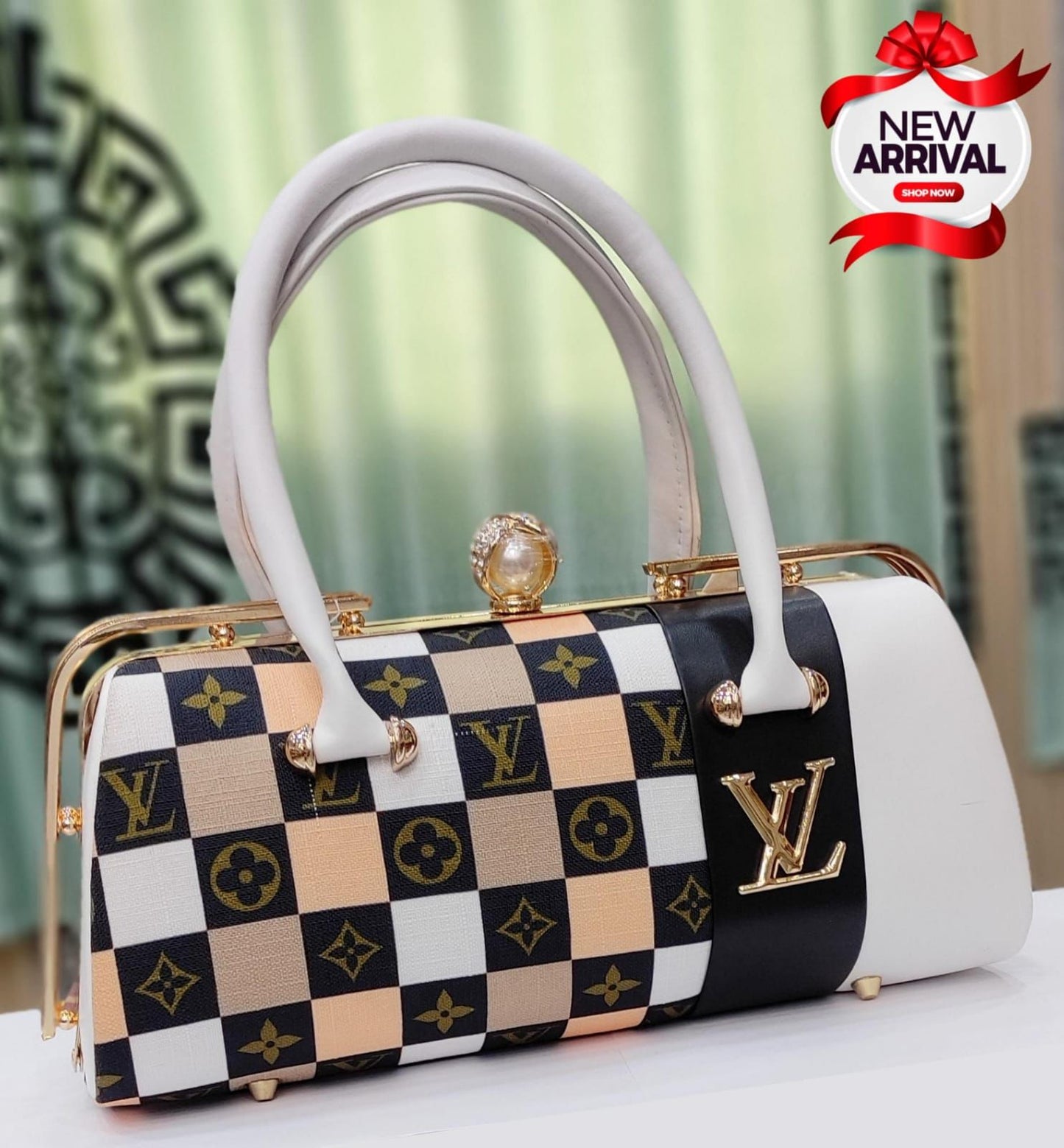 Louis Vuitton Unique Frame Bag for Girls 2024 | Elegant and Trendy