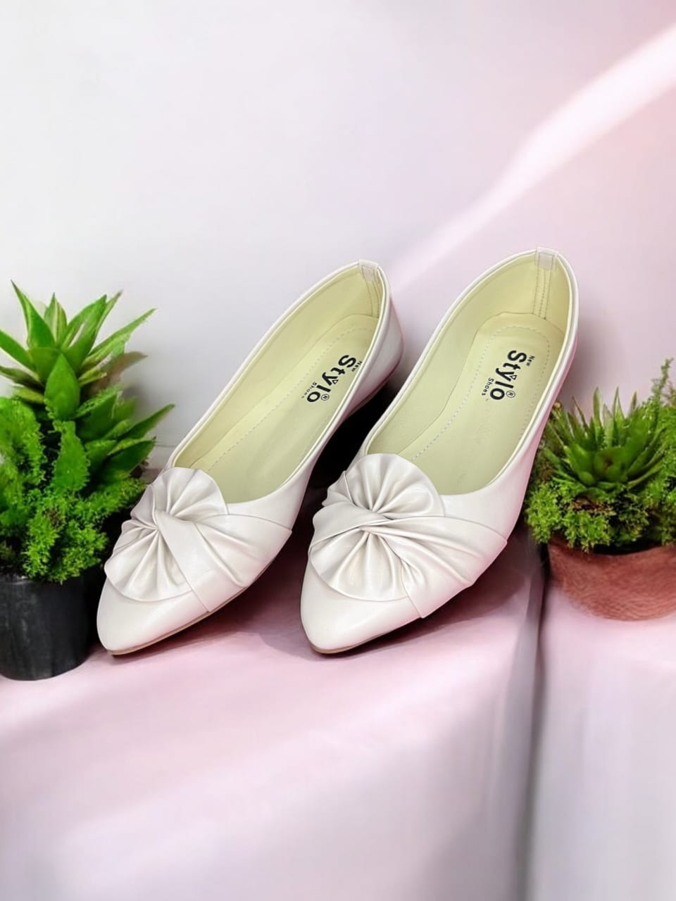 Flat Pumps for Women – Comfortable, Stylish, Non-Slip, Cushioned Footbed, Casual & Elegant Footwear